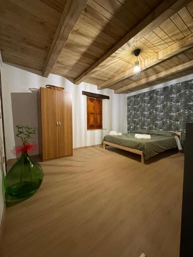 Angelina Al Borgo Apartment Aieta Exterior photo