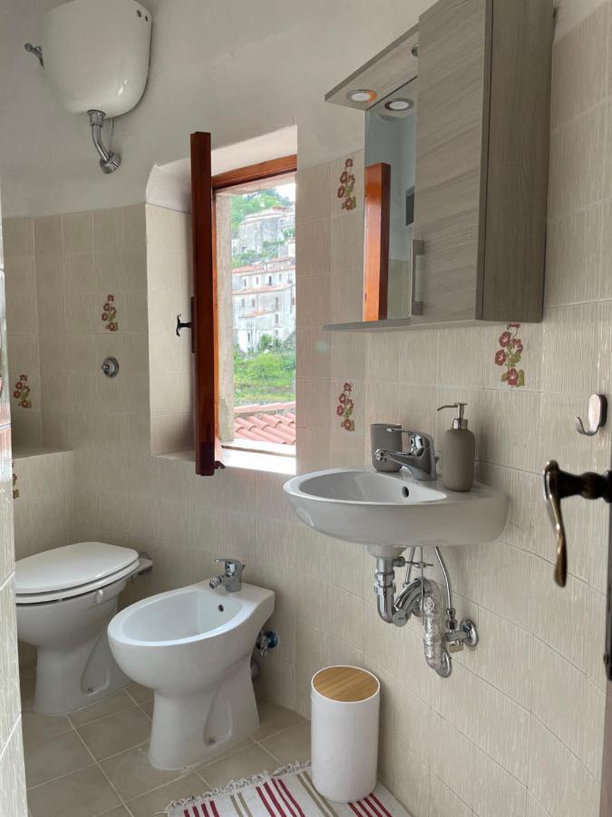 Angelina Al Borgo Apartment Aieta Exterior photo