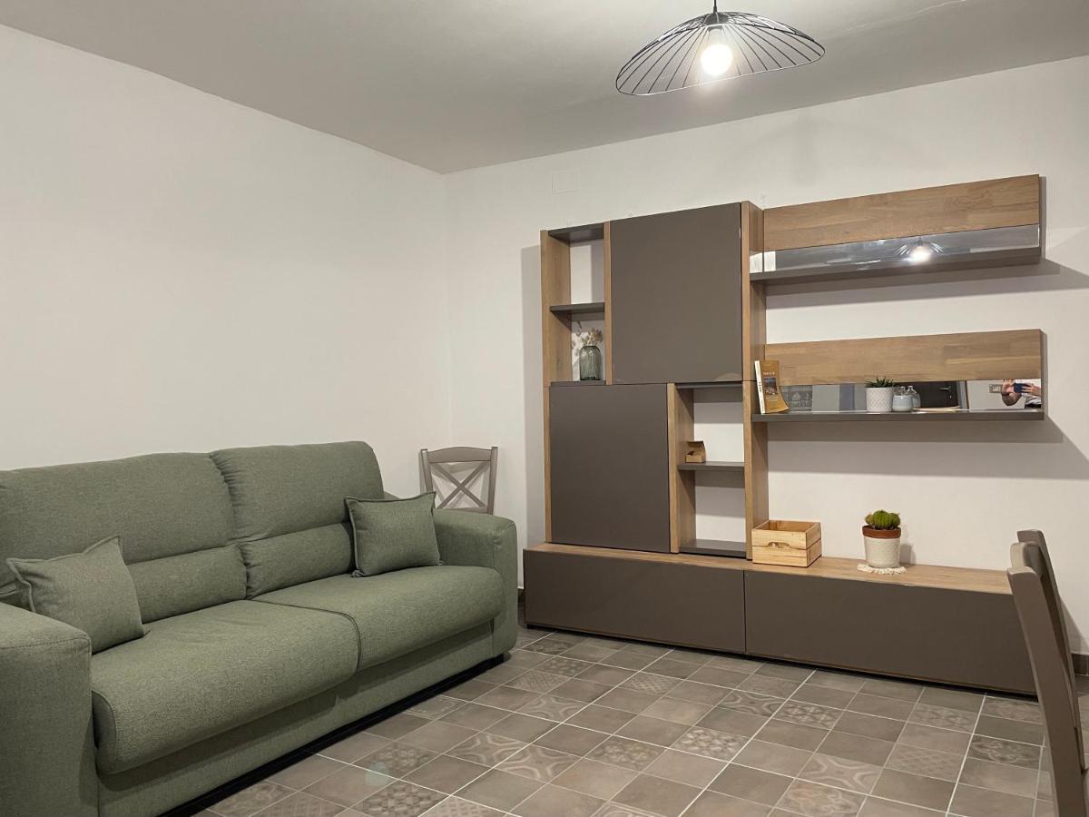 Angelina Al Borgo Apartment Aieta Exterior photo